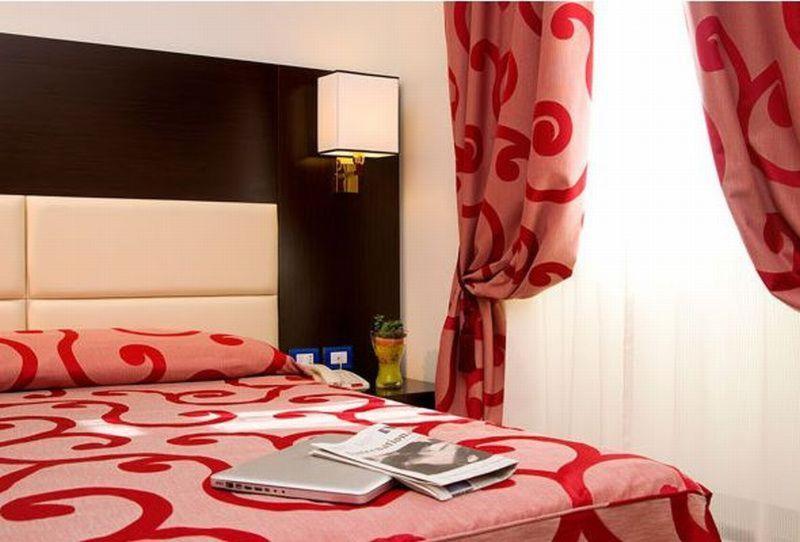Hotel Anglo Americano Rzym Zewnętrze zdjęcie